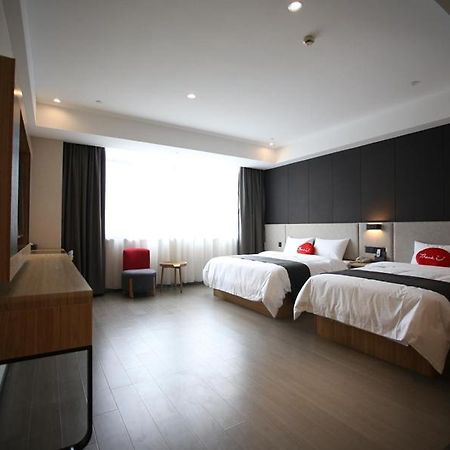 Thank Inn Plus Jiangsu Zhenjiang Jiangkou District Hongdou Square Εξωτερικό φωτογραφία
